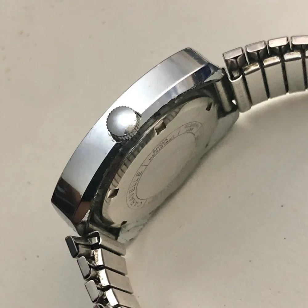 Caravelle MCM Vtg Men's Modernist Watch